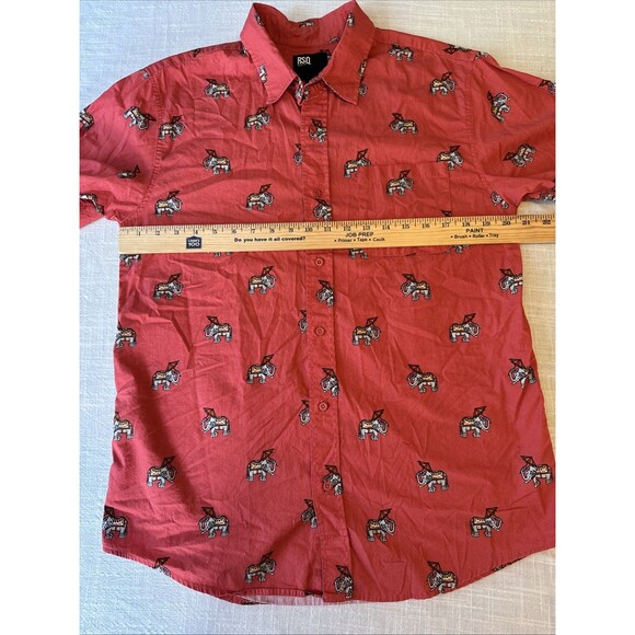 RSQ Collective Elephant Print Short Sleeve Button Down Shirt Men's Medium Red - Picture 5 of 7